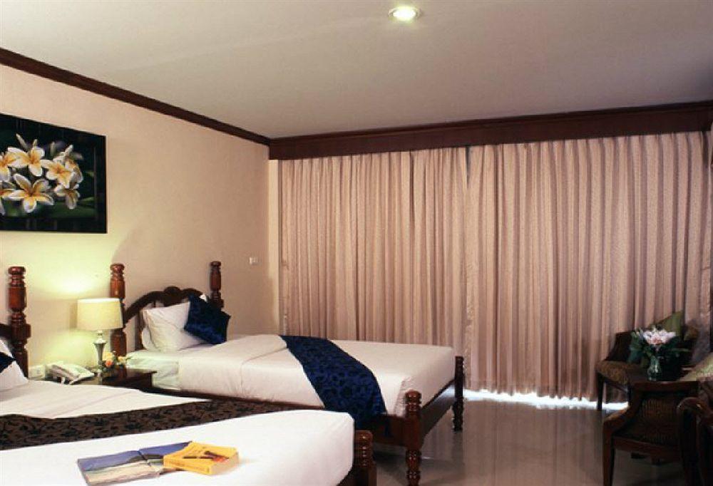 Pranang Flora House Hotel Ao Nang Exterior photo