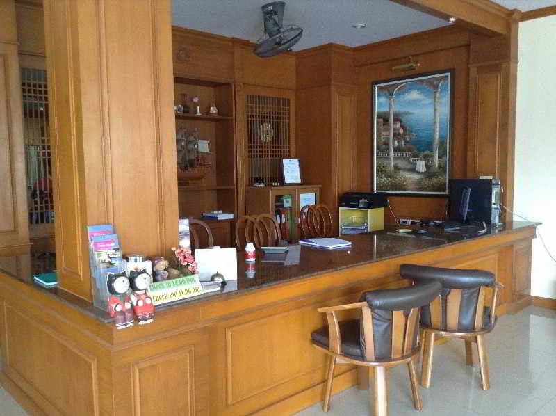 Pranang Flora House Hotel Ao Nang Exterior photo