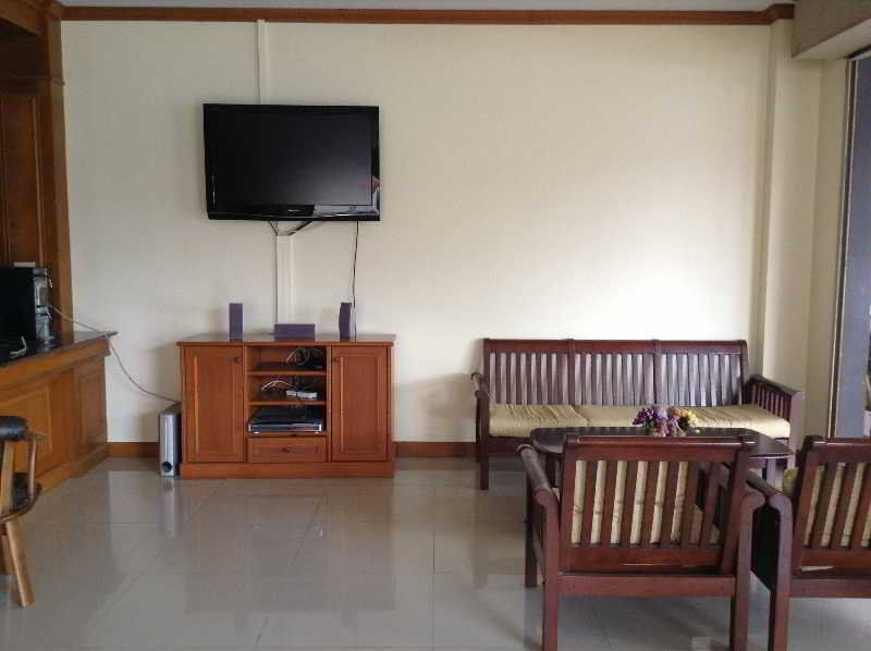 Pranang Flora House Hotel Ao Nang Exterior photo