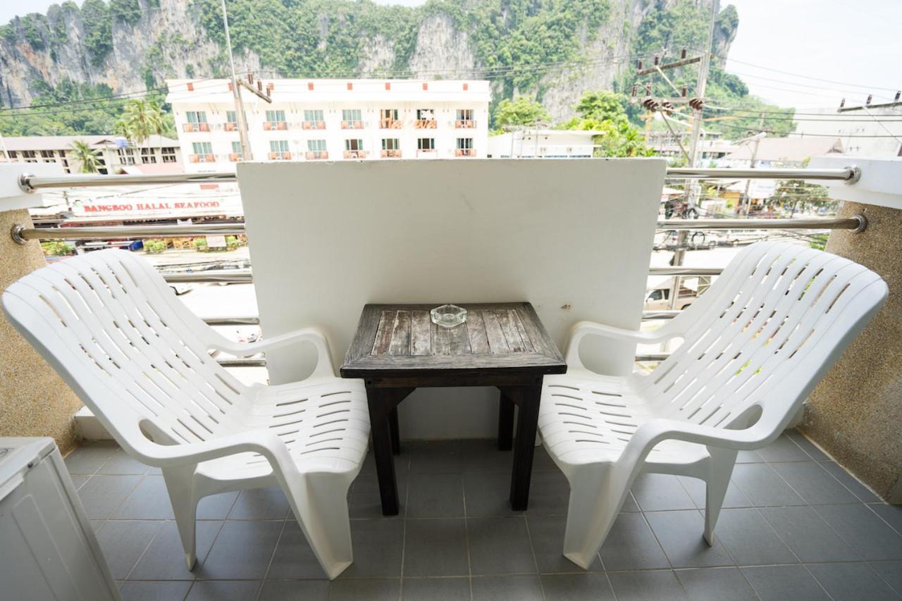 Pranang Flora House Hotel Ao Nang Exterior photo