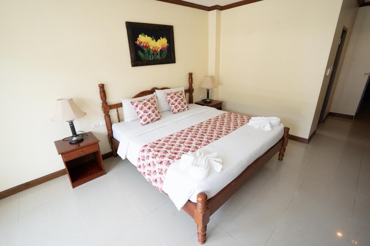 Pranang Flora House Hotel Ao Nang Exterior photo